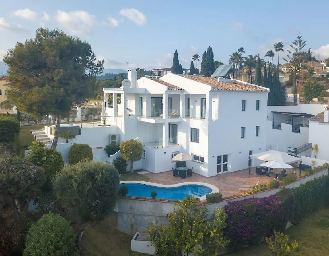 20944 - Wonderful Villa Near Beach Marbella